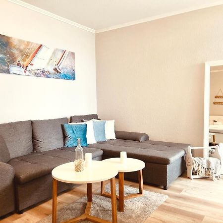 Wohlfuehl Strand Wohnung 'Mein Ankerplatz' Любек Екстериор снимка