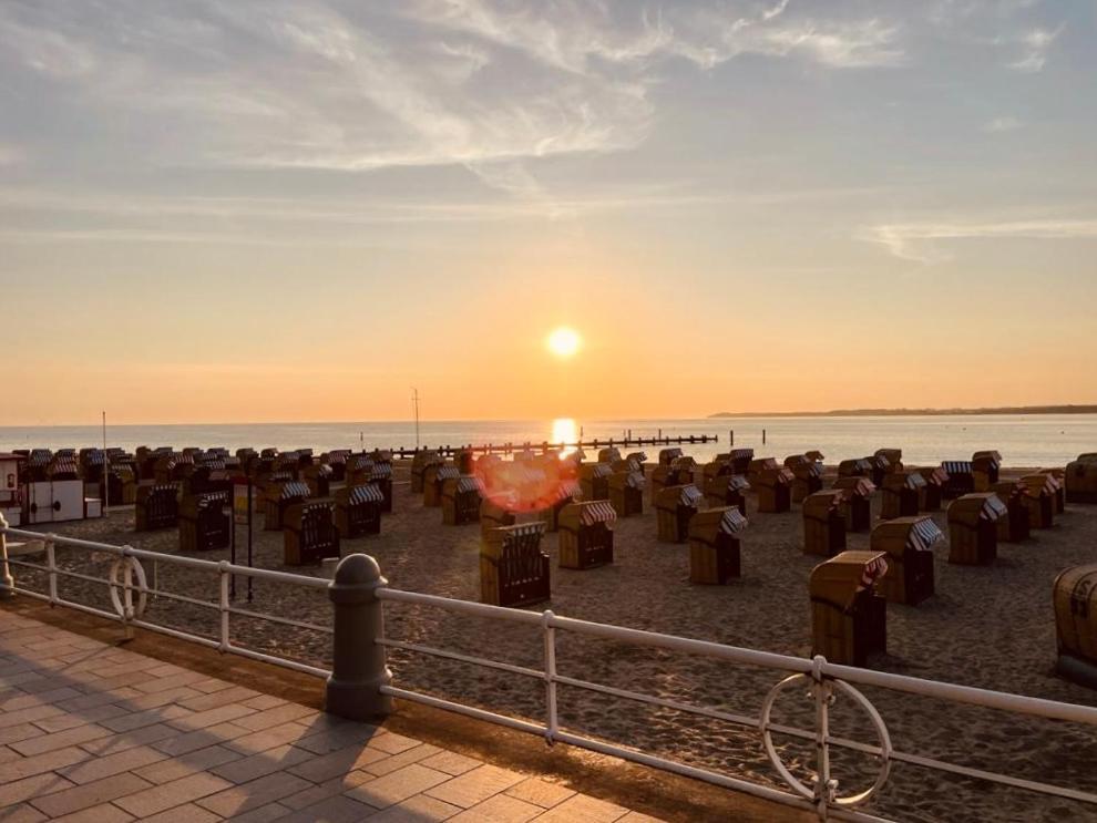 Wohlfuehl Strand Wohnung 'Mein Ankerplatz' Любек Екстериор снимка